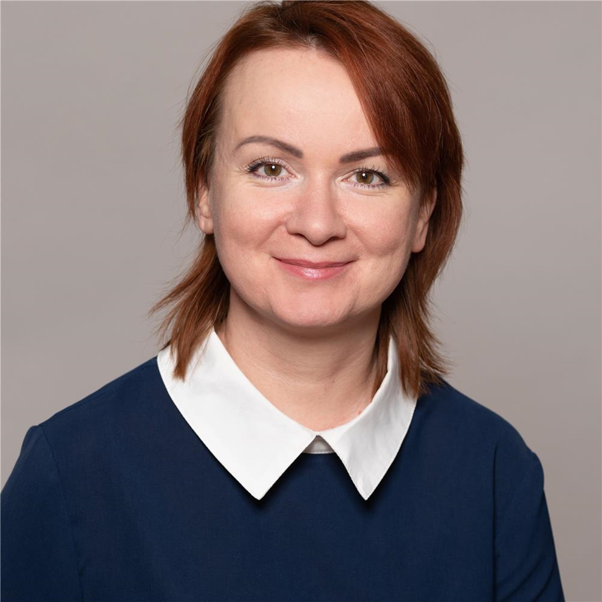 Portrait Ansprechpartnerin für psychologische Unterstützung Geflüchteter Inna Martz